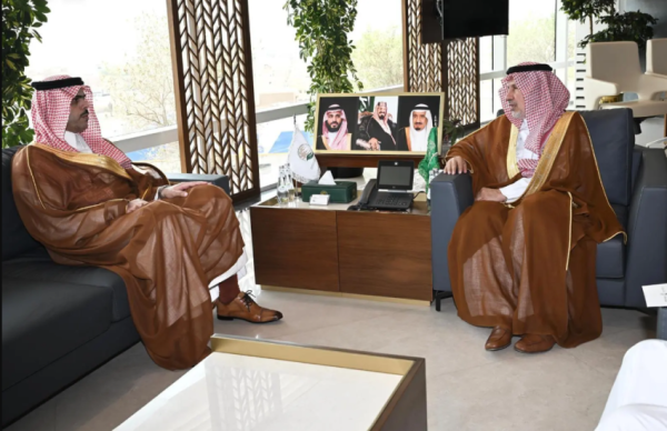 الربيعة وسفير المملكة لدى كولومبيا يناقشان الموضوعات الإغاثية والإنسانية