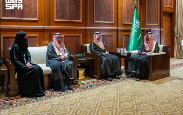 نائب أمير حائل يطلع على آخر الاستعدادات عن حملة معافى لنمط الحياة الصحية نائب أمير حائل يطلع على آخر الاستعدادات عن حملة معافى لنمط الحياة الصحية
