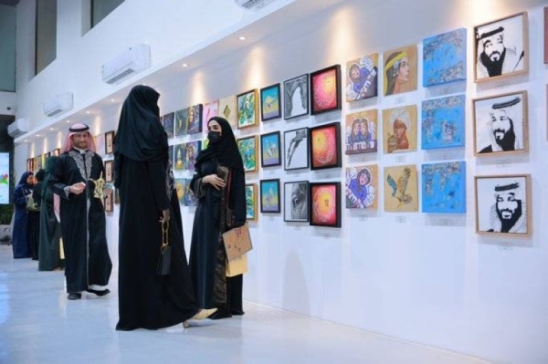 فنون الدمام تستعرض تحو لات المشهد الثقافي في الشرقية فنون الدمام تستعرض تحو لات المشهد الثقافي في الشرقية
