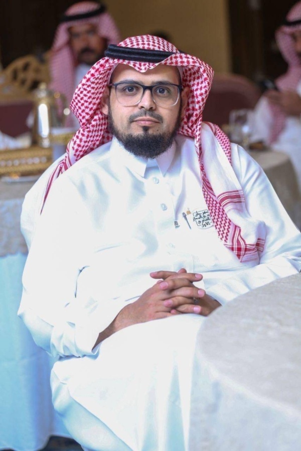 د القالي يصدر كتاب بني مالك عسير الإنسان والمكان د القالي يصدر كتاب بني مالك عسير الإنسان والمكان
