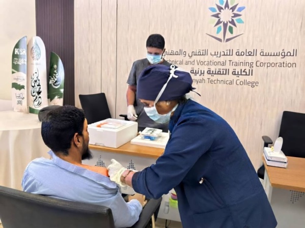 الكلية التقنية برنية تعزز الوقاية الصحية بحملة للتطعيم ضد الإنفلونزا الموسمية