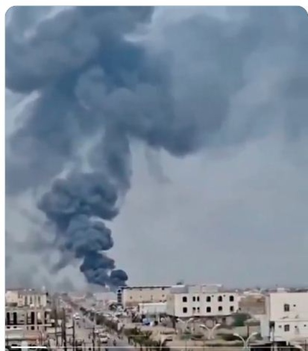 عاجل مصدر عسكري قوات صنعاء تجدد استهداف التحشيدات السعودية ومخازن الأسلحة في المخا عاجل مصدر عسكري قوات صنعاء تجدد استهداف التحشيدات السعودية ومخازن الأسلحة في المخا