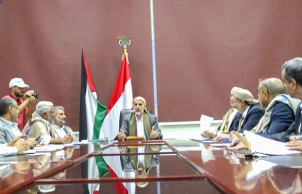 مجلس وزراء صنعاء ليس أمام السعودي سوى الانصياع لمطالب الشعب اليمني وإنهاء العدوان ورفع الحصار ودفع التعويضات مجلس وزراء صنعاء ليس أمام السعودي سوى الانصياع لمطالب الشعب اليمني وإنهاء العدوان ورفع الحصار ودفع التعويضات