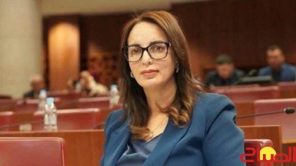 الملك يوافق على إعفاء الوزيرة المنتدبة ماديحة خيير