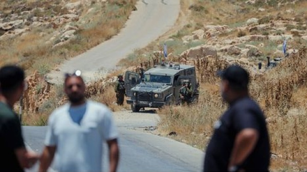 مستوطنون إسرائيليون يحرقون مصلى نساء في مسجد بقرية جلجليا