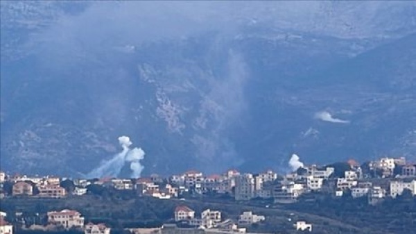 تصعيد في لبنان الاحتلال يوسع هجماته في لبنان عقب مقتل ضابط وثلاثة جنود تصعيد في لبنان الاحتلال يوسع هجماته في لبنان عقب مقتل ضابط وثلاثة جنود