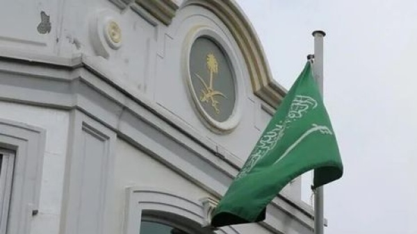 مسؤول سعودي كبير نتوقع هجمات وشيكة من العراق واليمن