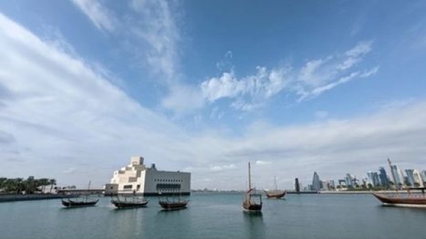 قطر تستأنف أنشطة الملاحة البحرية بعد وقف احترازي قطر تستأنف أنشطة الملاحة البحرية بعد وقف احترازي