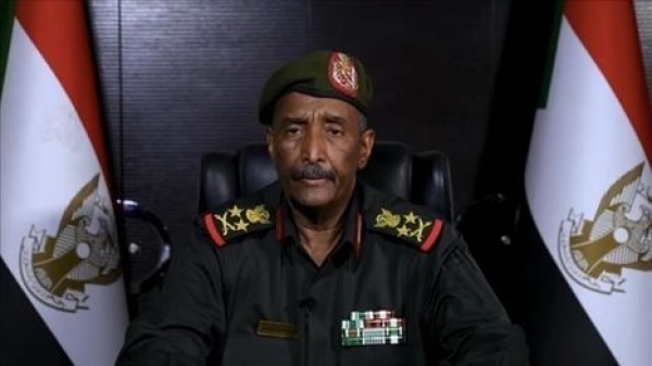 البرهان يعقد أول اجتماع أمني عقب سيطرة الجيش في ولاية شمال كردفان البرهان يعقد أول اجتماع أمني عقب سيطرة الجيش في ولاية شمال كردفان