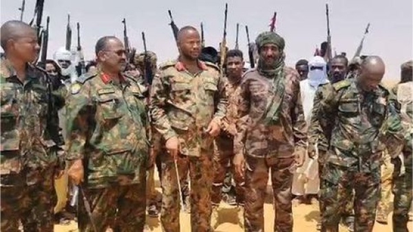 انشقاقات تضرب معكسر حميدتي انضمام قائد كبير من الدعم للجيش مع مقاتليه وآلياته