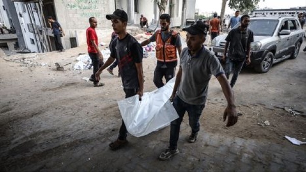 شهيد متأثرا بجروحه في خانيونس وإصابات جراء استهداف خيام النازحين شهيد متأثرا بجروحه في خانيونس وإصابات جراء استهداف خيام النازحين