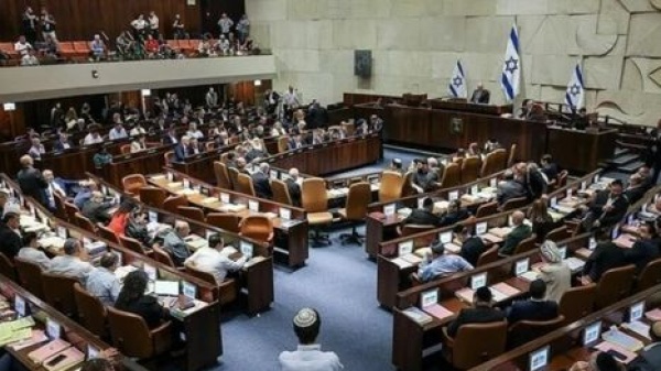 جنرالات ونساء في صدارة المشهد كيف ستتغير تركيبة الكنيست الـ26 جنرالات ونساء في صدارة المشهد كيف ستتغير تركيبة الكنيست الـ26