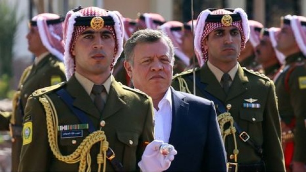 إرادة ملكية بتعيين قائد جديد لهيئة الأركان المشتركة في الأردن إرادة ملكية بتعيين قائد جديد لهيئة الأركان المشتركة في الأردن