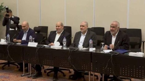 تواصل اجتماعات الفصائل الفلسطينية والوسطاء في القاهرة لليوم الثاني