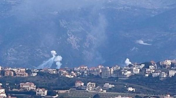 الاحتلال يستخدم الفسفور الأبيض في لبنان وحزب الله يقصف مستوطنات حدودية الاحتلال يستخدم الفسفور الأبيض في لبنان وحزب الله يقصف مستوطنات حدودية