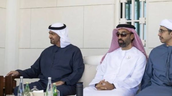سفير جزائري يهاجم الإمارات م شع لة للحرائق وتزدهر على الفوضى سفير جزائري يهاجم الإمارات م شع لة للحرائق وتزدهر على الفوضى