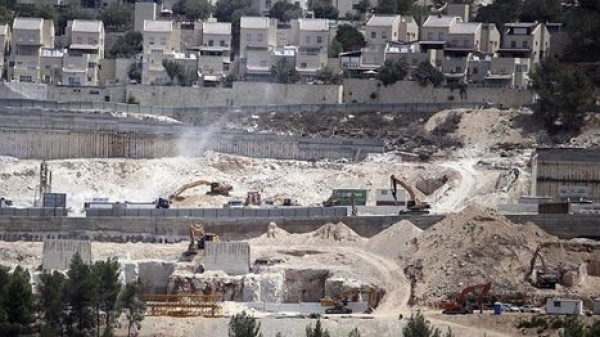 الكابينيت يناقش خطة لتمويل 61 مستوطنة جديدة بالضفة الغربية