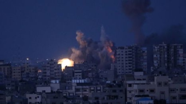 الاحتلال يواصل خروقاته مصابون بقصف وإطلاق نار شمال قطاع غزة وجنوبه