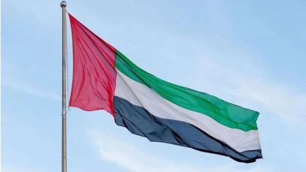 الإمارات تنفي تحويل أموال إيرانية مجم دة وتصف التقارير الإعلامية بـ غير الدقيقة
