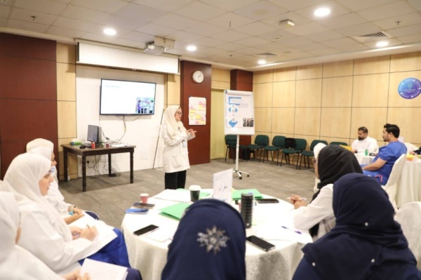 مجمع الملك عبدالله الطبي بجدة يؤهل 20 ممرض ا وممرضة مجمع الملك عبدالله الطبي بجدة يؤهل 20 ممرض ا وممرضة
