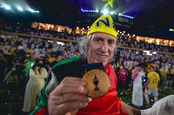 7 مدربين راحلوا و6 مصيرهم مجهول