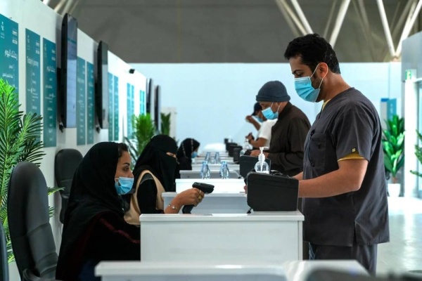 9 برامج حكومية تعزز تمكين الشباب 9 برامج حكومية تعزز تمكين الشباب