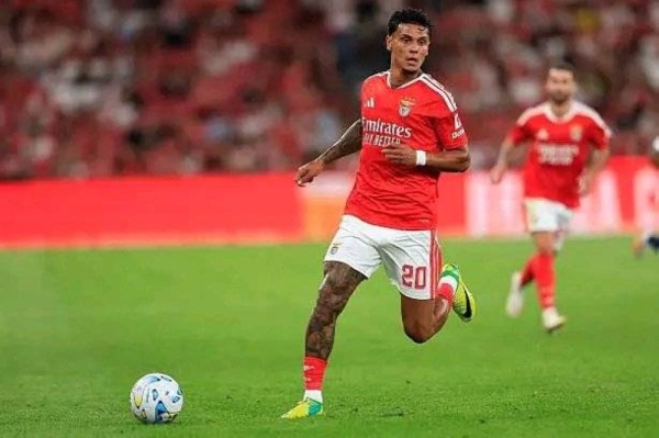 13 مليونا تنقل لاعب الصالات للعميد 13 مليونا تنقل لاعب الصالات للعميد