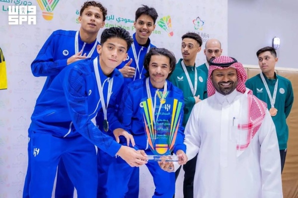 الهلال بطلا للريشة