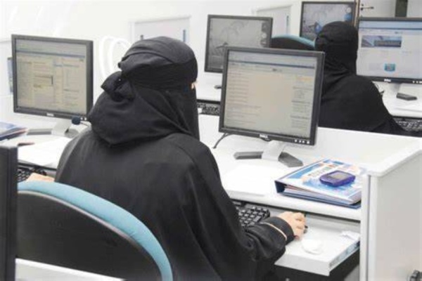 تراجع بطالة النساء تسرع في خفض بطالة السعوديين إلى 9 6