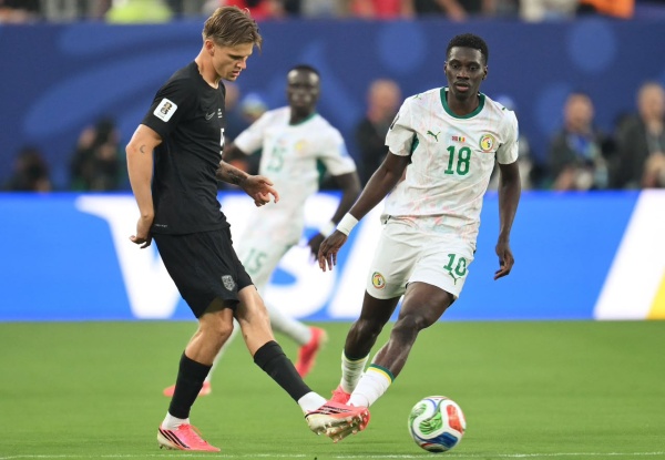 المنتخب النرويجي يهزم السنغال ويتأهل إلى دور الـ32