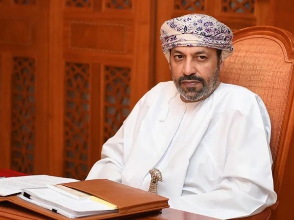 وزير الداخلية 11 مقعد ا إضافي ا للمرأة في مجلس الشورى مقعد لكل محافظة وفق أعلى الأصوات