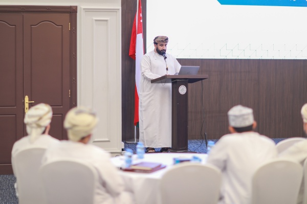 53 متدربا يشاركون في برنامج غرفة التجارة لتطوير اللوجستيات وسلاسل التوريد 53 متدربا يشاركون في برنامج غرفة التجارة لتطوير اللوجستيات وسلاسل التوريد