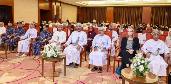 وزارة الصحة والصليب الأحمر يطلقان تدريب ا متقدم ا لتعزيز جاهزية الكوادر الصحية للحوادث الكبرى وزارة الصحة والصليب الأحمر يطلقان تدريب ا متقدم ا لتعزيز جاهزية الكوادر الصحية للحوادث الكبرى