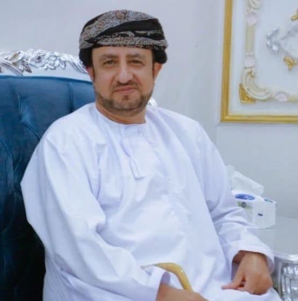 أمة إقرأ رحلة معرفه بين الكتاب والهاتف أمة إقرأ رحلة معرفه بين الكتاب والهاتف