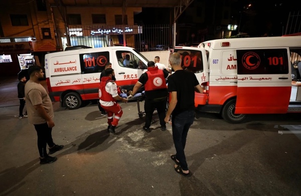 استشهاد فلسطيني برصاص العدو الإسرائيلي في مدينة البيرة بالضفة استشهاد فلسطيني برصاص العدو الإسرائيلي في مدينة البيرة بالضفة