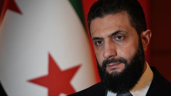 الشرع ووزير الاقتصاد اللبناني يبحثان تعزيز التبادل التجاري الشرع ووزير الاقتصاد اللبناني يبحثان تعزيز التبادل التجاري
