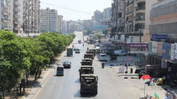 الجيش اللبناني يعلن اعتقال 28 سوري ا لهذا السبب الجيش اللبناني يعلن اعتقال 28 سوري ا لهذا السبب
