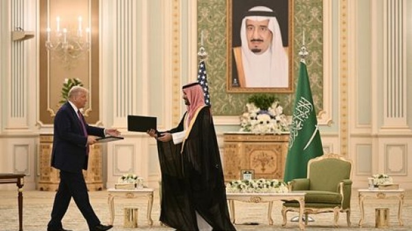 خلافا لتصريحات ترامب التطبيع ليس شرطا للمضي في الاتفاق النووي مع السعودية خلافا لتصريحات ترامب التطبيع ليس شرطا للمضي في الاتفاق النووي مع السعودية