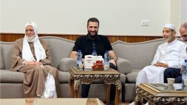جدل في سوريا بعد تداول تسجيل للمفتي الرفاعي عن الوهابية والشرع فيديو جدل في سوريا بعد تداول تسجيل للمفتي الرفاعي عن الوهابية والشرع فيديو