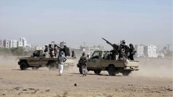 الحوثيون يعلنون إطلاق سراح أكثر من 200 مقاتل يتبعون لهم غرب اليمن