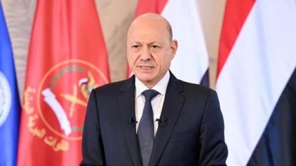 العليمي يعلن انطلاق عملية فجر اليمن لـ تحرير صنعاء من الحوثيين العليمي يعلن انطلاق عملية فجر اليمن لـ تحرير صنعاء من الحوثيين