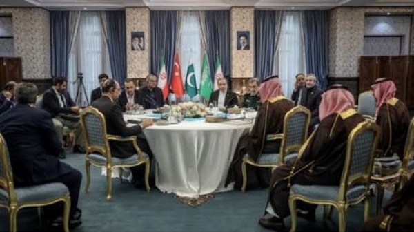 صحيفة الأخبار اللبنانية مبادرة حلف مكة لإيران تنازل نووي و5 أيام حاسمة