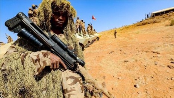 الجيش السوداني يضرب شرايين إمداد الدعم السريع بتشاد هل تتسع رقعة الصراع الجيش السوداني يضرب شرايين إمداد الدعم السريع بتشاد هل تتسع رقعة الصراع