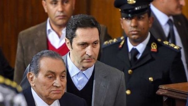 بعد تصريحات مرتضى منصور علاء مبارك يعلق على رواية الخلاف مع شقيقه جمال بعد تصريحات مرتضى منصور علاء مبارك يعلق على رواية الخلاف مع شقيقه جمال