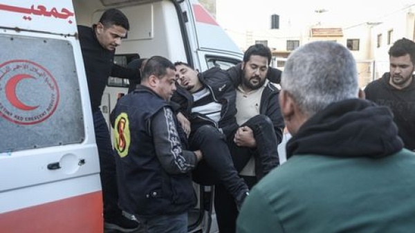 5 شهداء إثر استهداف طائرات الاحتلال موقعا للشرطة غرب خانيونس 5 شهداء إثر استهداف طائرات الاحتلال موقعا للشرطة غرب خانيونس