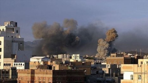 غارة تستهدف سوقا في تعز الحوثيون يعلنون مقتل 7 وإصابة 40