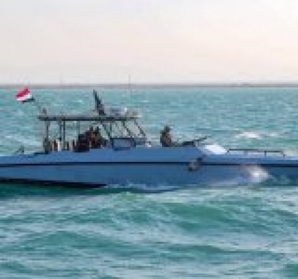 الصحف الفرنسية سيطرة صنعاء على باب المندب تحول استراتيجي يهدد الرياض وواشنطن الصحف الفرنسية سيطرة صنعاء على باب المندب تحول استراتيجي يهدد الرياض وواشنطن