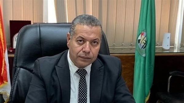 ضبط 1500 عبوة مستحضرات تجميل مجهولة المصدر قبل طرحها في السوق السوداء بالفيوم ضبط 1500 عبوة مستحضرات تجميل مجهولة المصدر قبل طرحها في السوق السوداء بالفيوم
