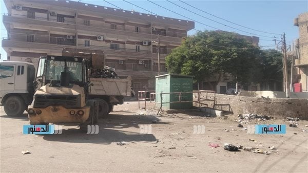 تكثيف حملات النظافة ورفع المخلفات بمدينة منفلوط والاستجابة لشكاوى المواطنين تكثيف حملات النظافة ورفع المخلفات بمدينة منفلوط والاستجابة لشكاوى المواطنين