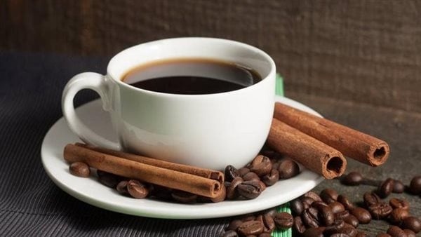 فوائد وأضرار القهوة بالقرفة
